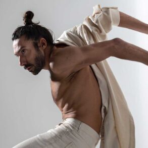 Eduardo Guerrero debajo de los pies Danza Teatro de la maestranza Sevilla 19 de octubre 2025
