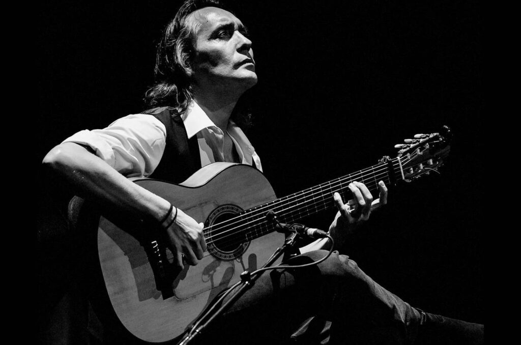Vicente Amigo en concierto teatro 13 de febrero 2026 teatro de la maestranza