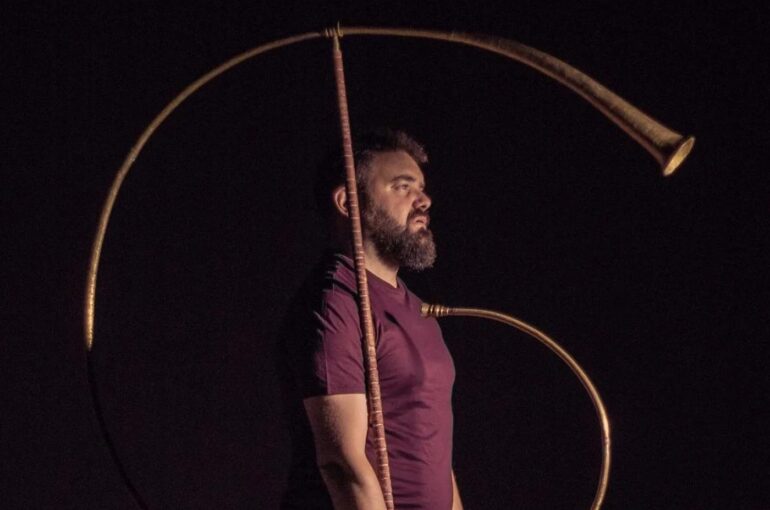 Abraham Cupeiro presenta Mythos junto a la Real Orquesta Sinfonica de Sevilla, en concierto el 1 de marzo del 2026 en Cartuja Center CITE en Sevilla.